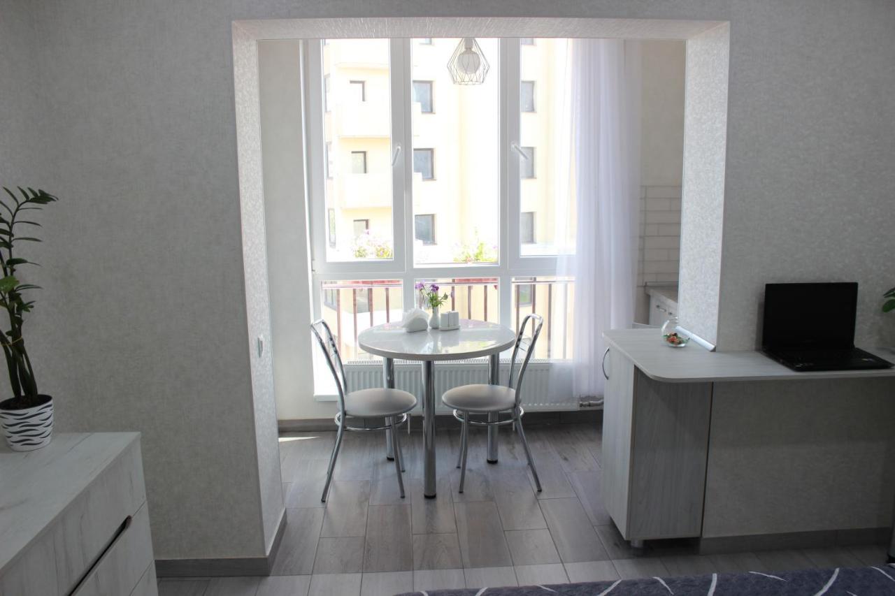 Apartments In Kharkiv Exterior photo